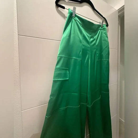 House of Harlow 1960 Green Satin Crop Top & Wide-Leg Pant Set | NWT XS - Picture 15 of 17